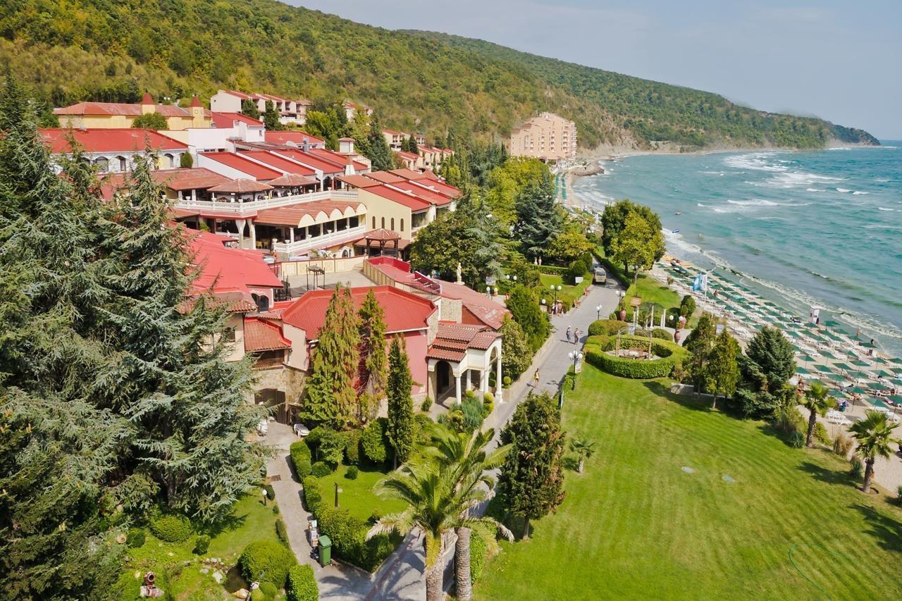 Elenite Villas Exterior photo